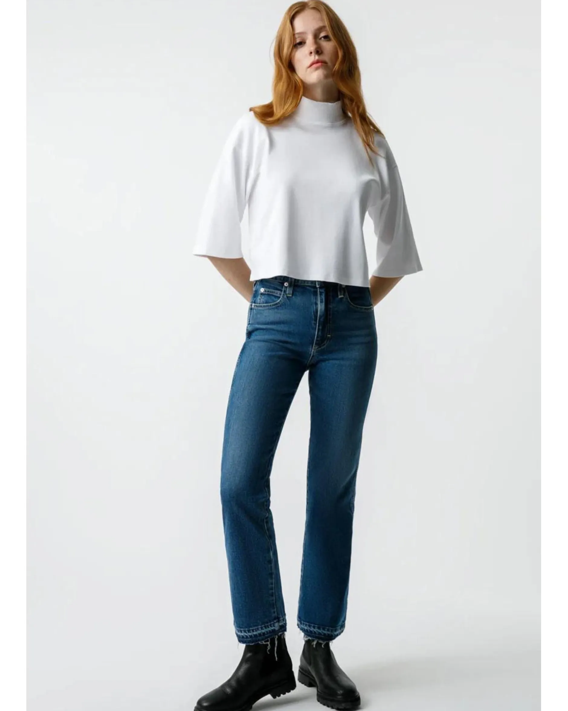 amo_bella_crop_crush_0.webp Denim | AMO Bella Crop Crush