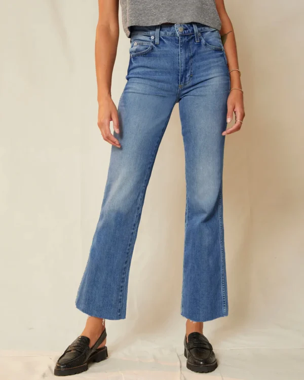 Denim | AMO High Rise Kick Crop Patience