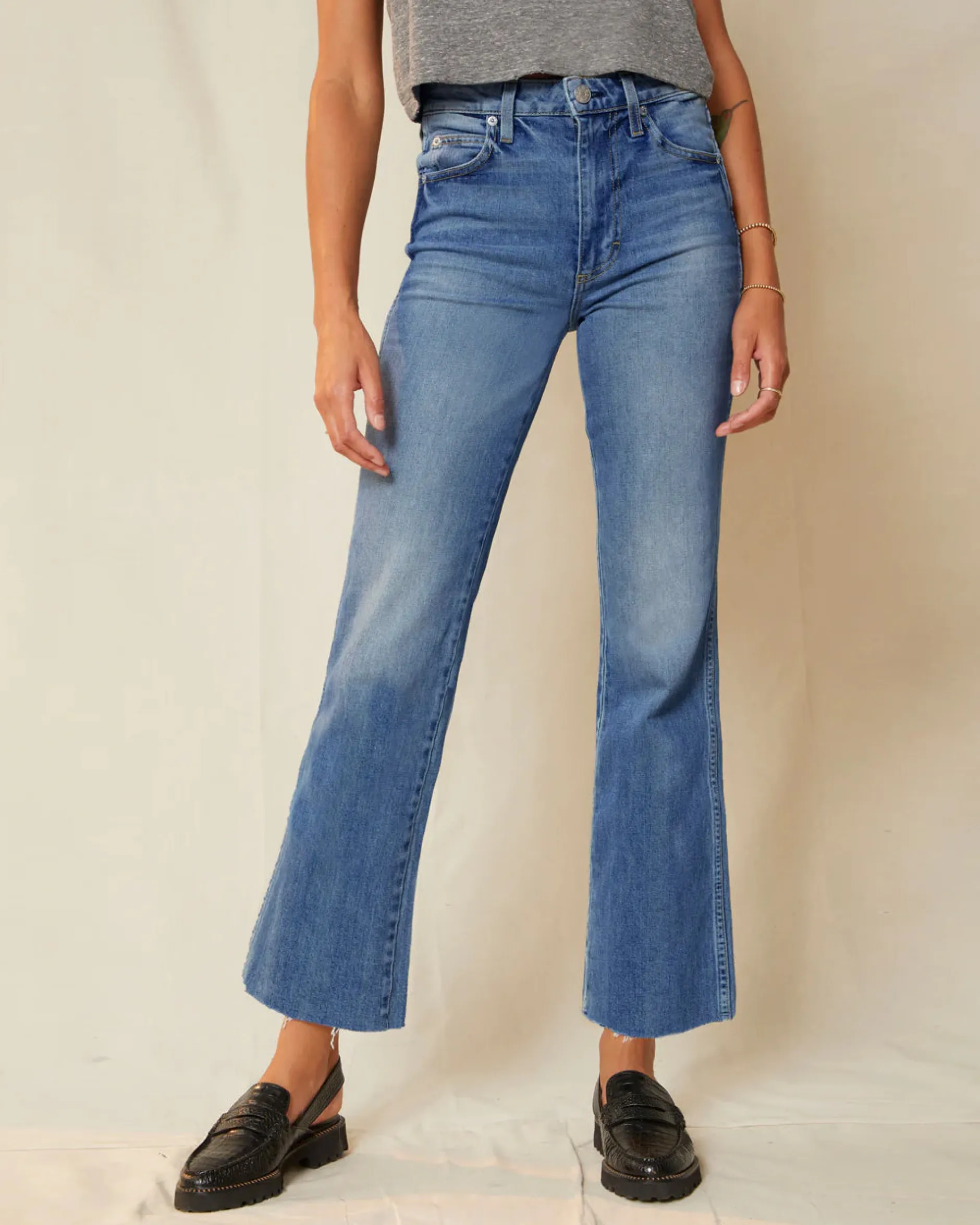amo_high_rise_kick_crop_p_1.webp Denim | AMO High Rise Kick Crop Patience