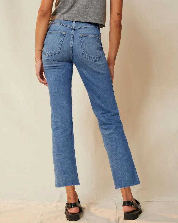 Denim | AMO High Rise Kick Crop Patience