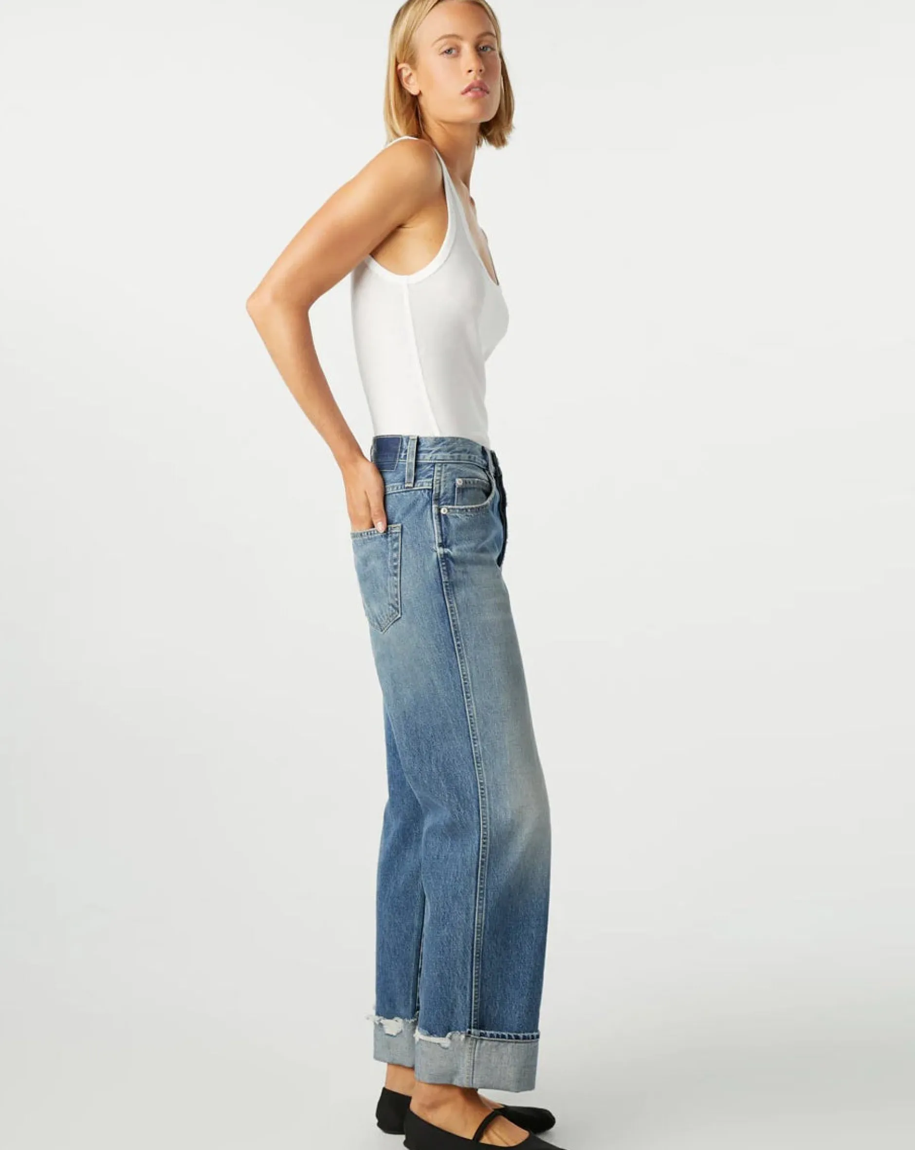 amo_sonia_cuffed_jean_tab_0.webp Denim | AMO Sonia Cuffed Jean Taboo
