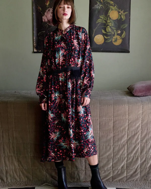 Dresses | An An Londree Waist Dress Black Wines