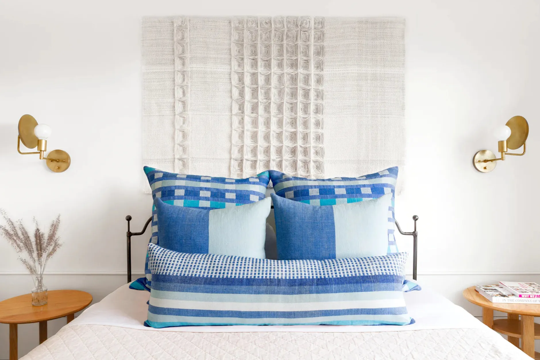 bole_road_suri_lumbar_pil_2.webp Pillows | Bole Road Suri Lumbar Pillow