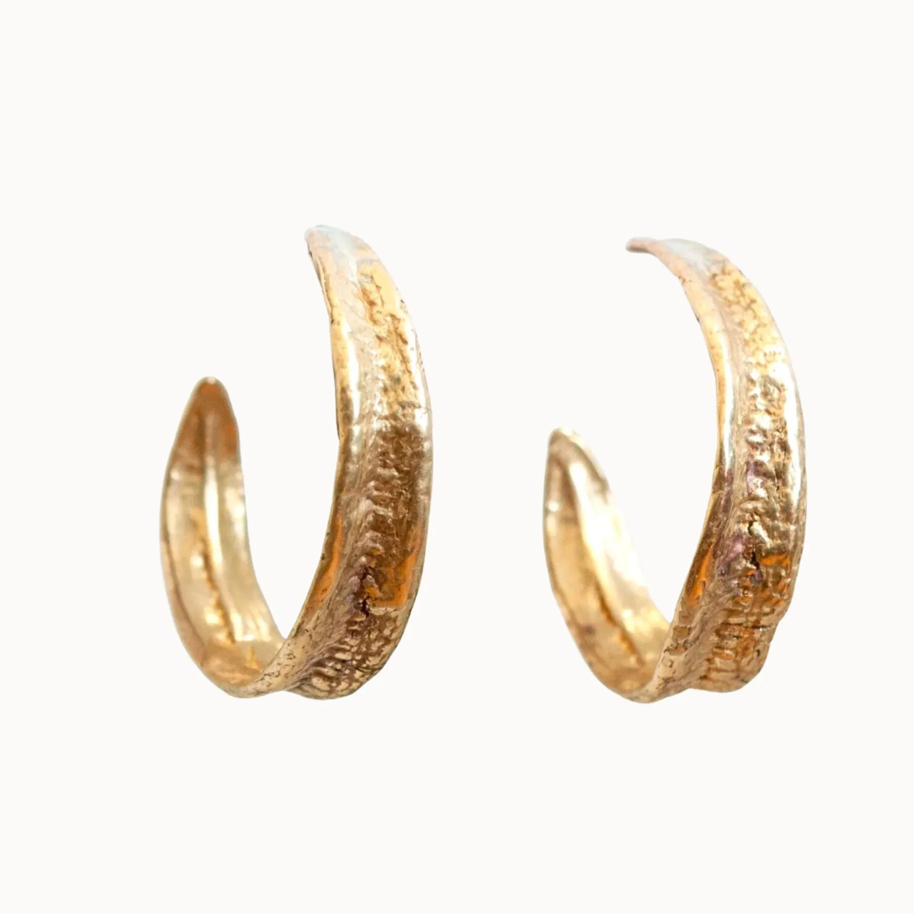 emilie_shapiro_seagrass_h_0.webp Jewelry | Emilie Shapiro Seagrass Hoop Earrings