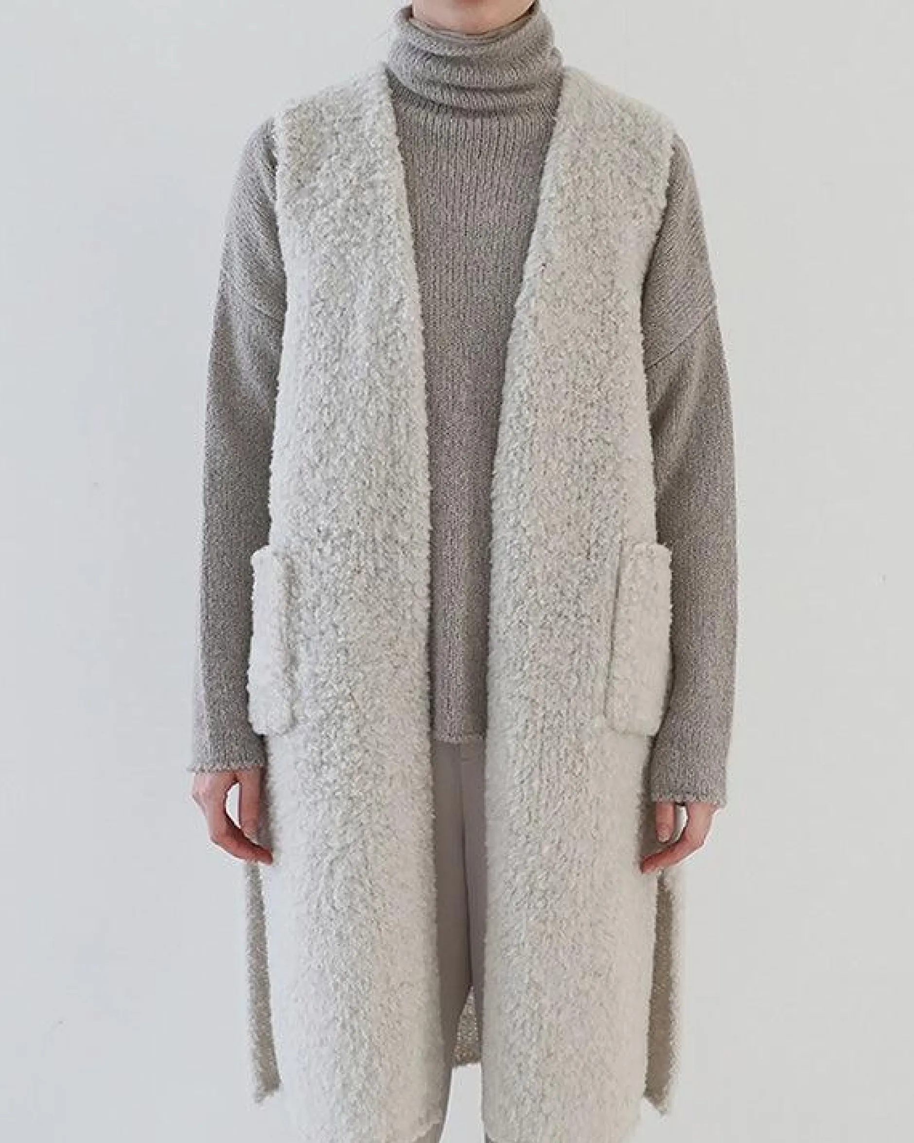 evam_eva_boa_long_vest_an_1.webp Sweaters | Evam Eva Boa Long Vest Antique White