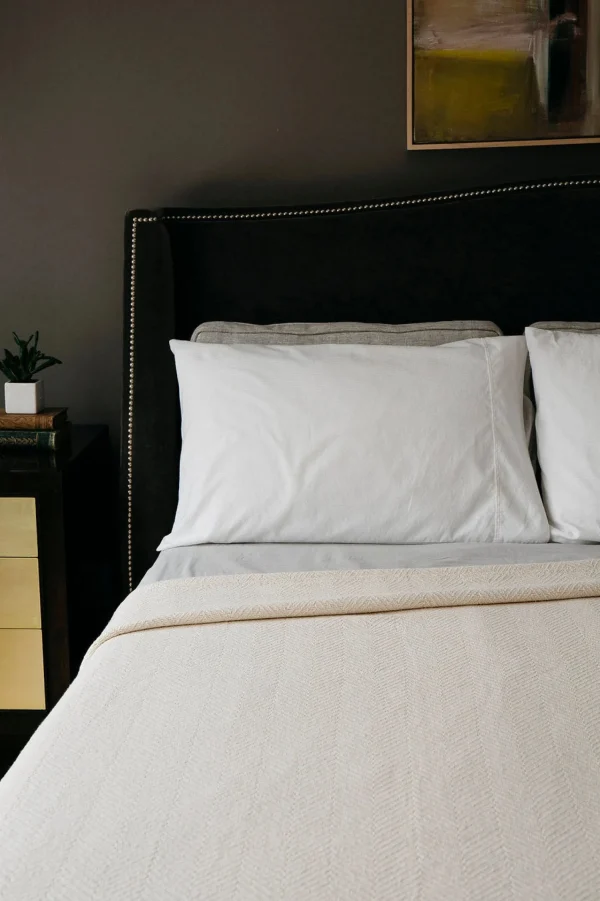 Throws | Evangeline Simple Cotton Bed Blanket Natural