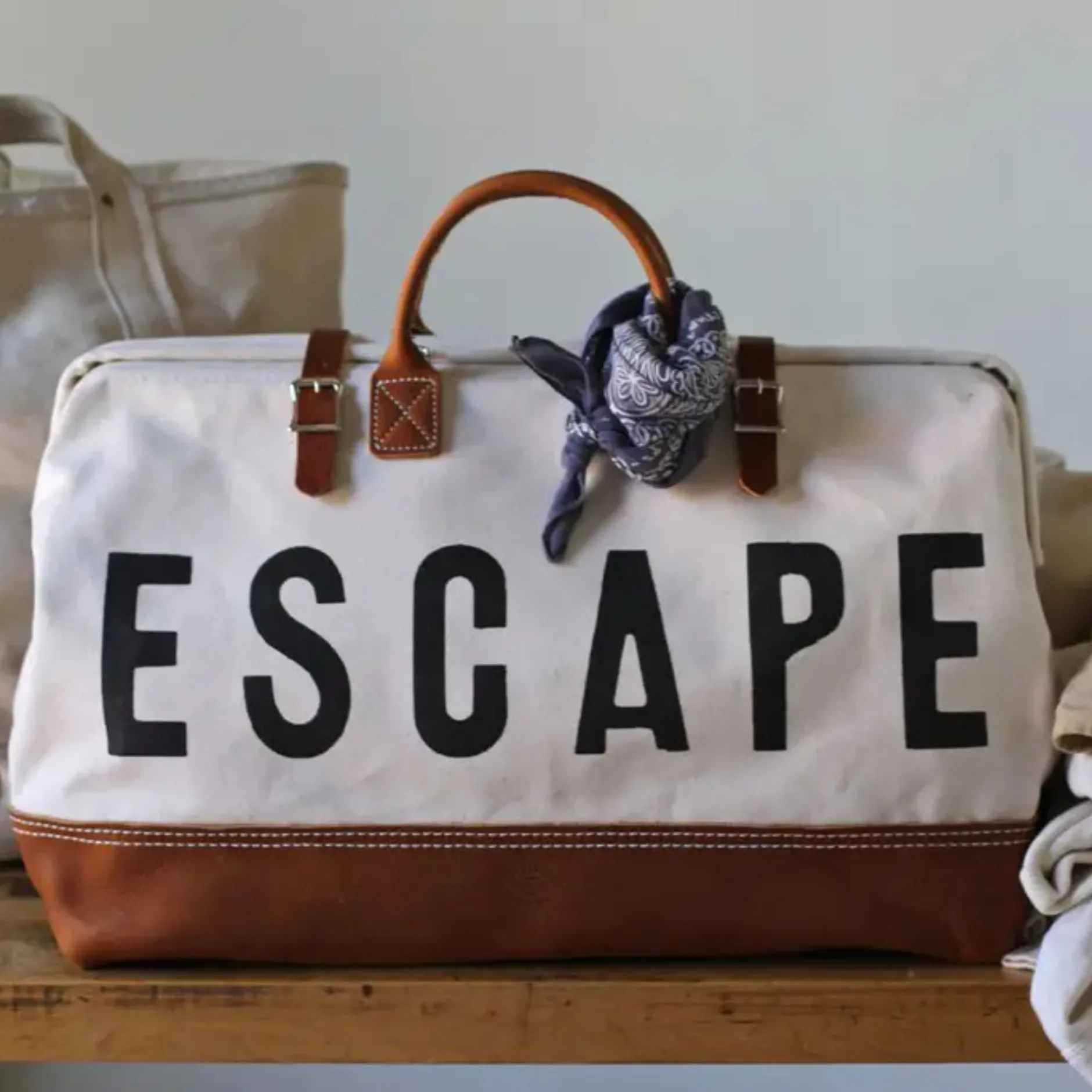 forestbound_escape_travel_1.webp Bags | Forestbound ESCAPE Traveler