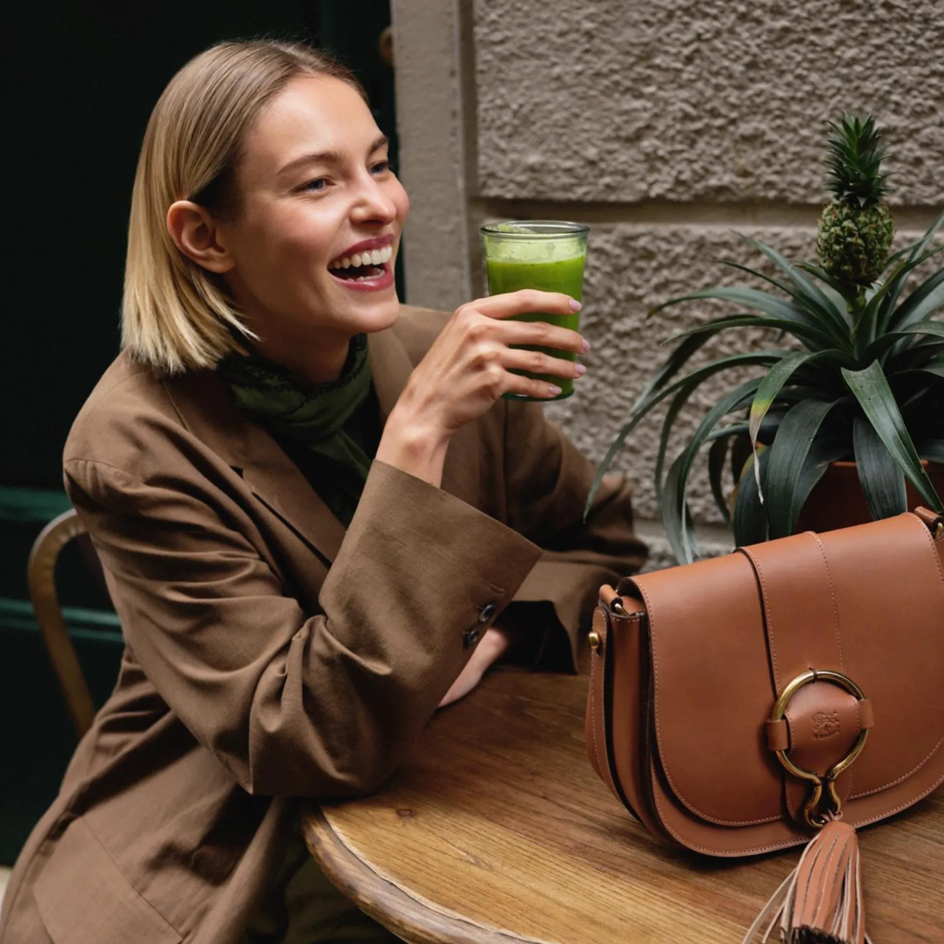il_bisonte_loop_large_cro_0.webp Bags | Il Bisonte Loop Large Crossbody Bag Chocolate