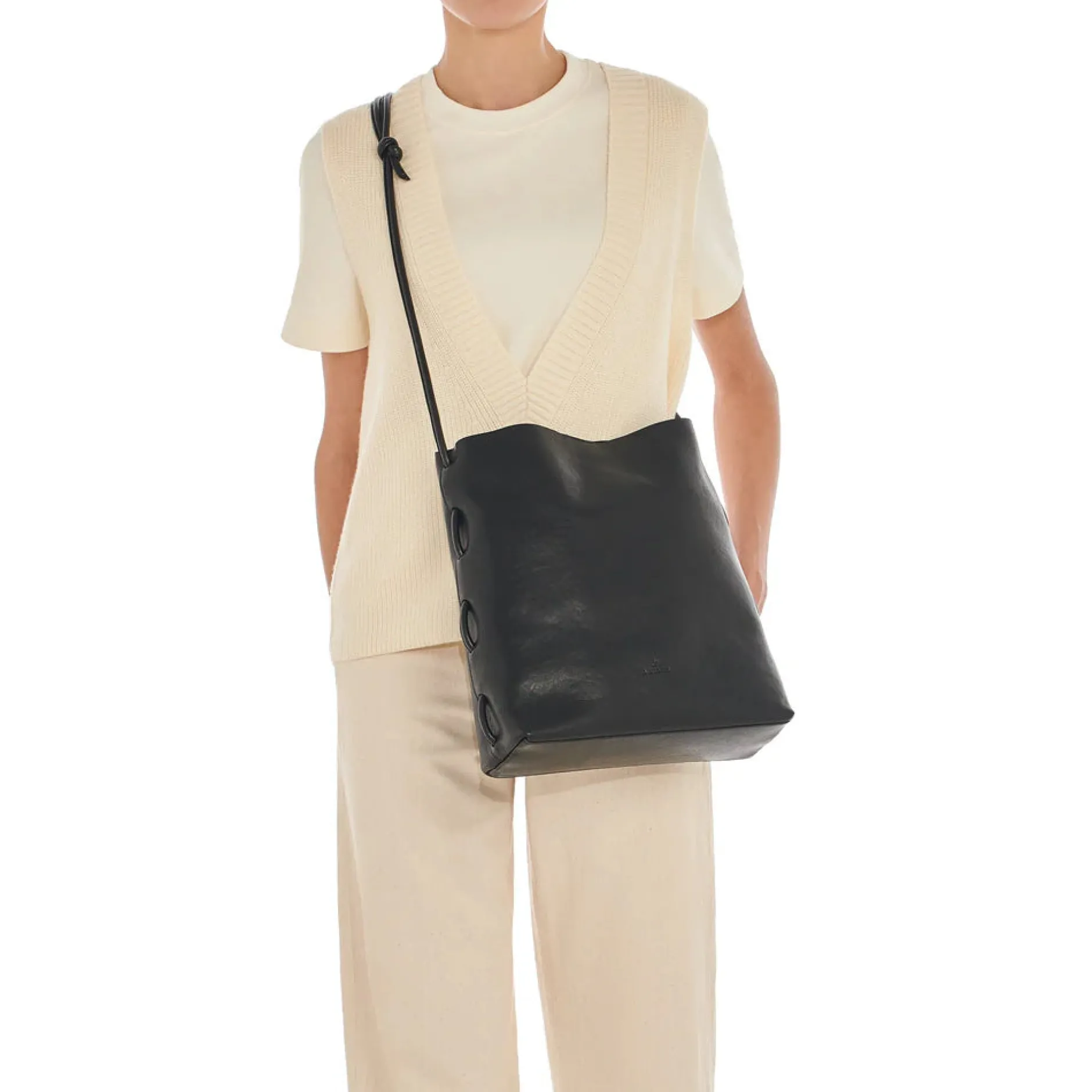 il_bisonte_shoulder_snodo_1.webp Bags | Il Bisonte Shoulder Snodo Nero