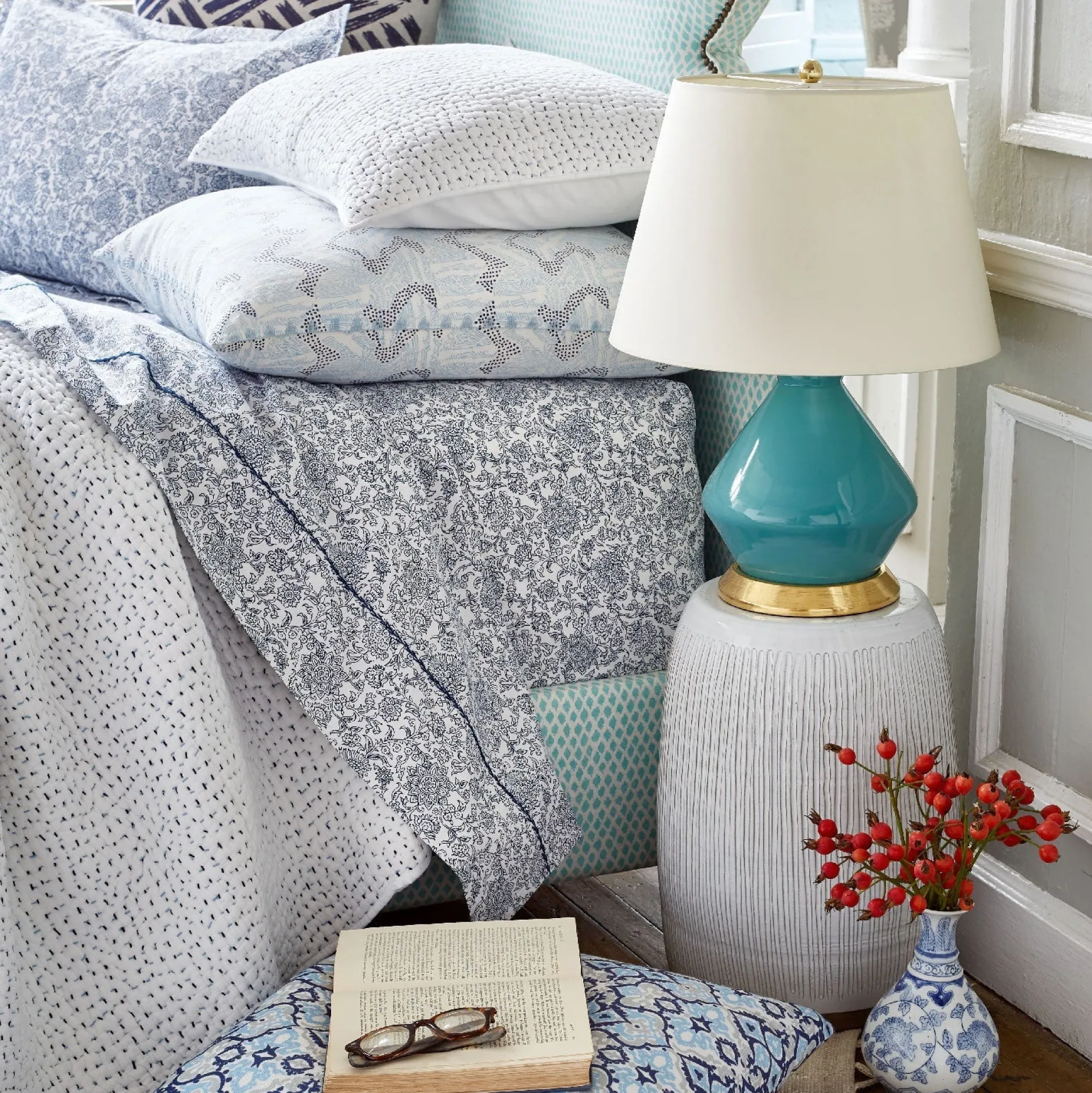 john_robshaw_hand_stitche_1-6.webp Quilts + Coverlets | John Robshaw Hand Stitched Coverlet Light Indigo