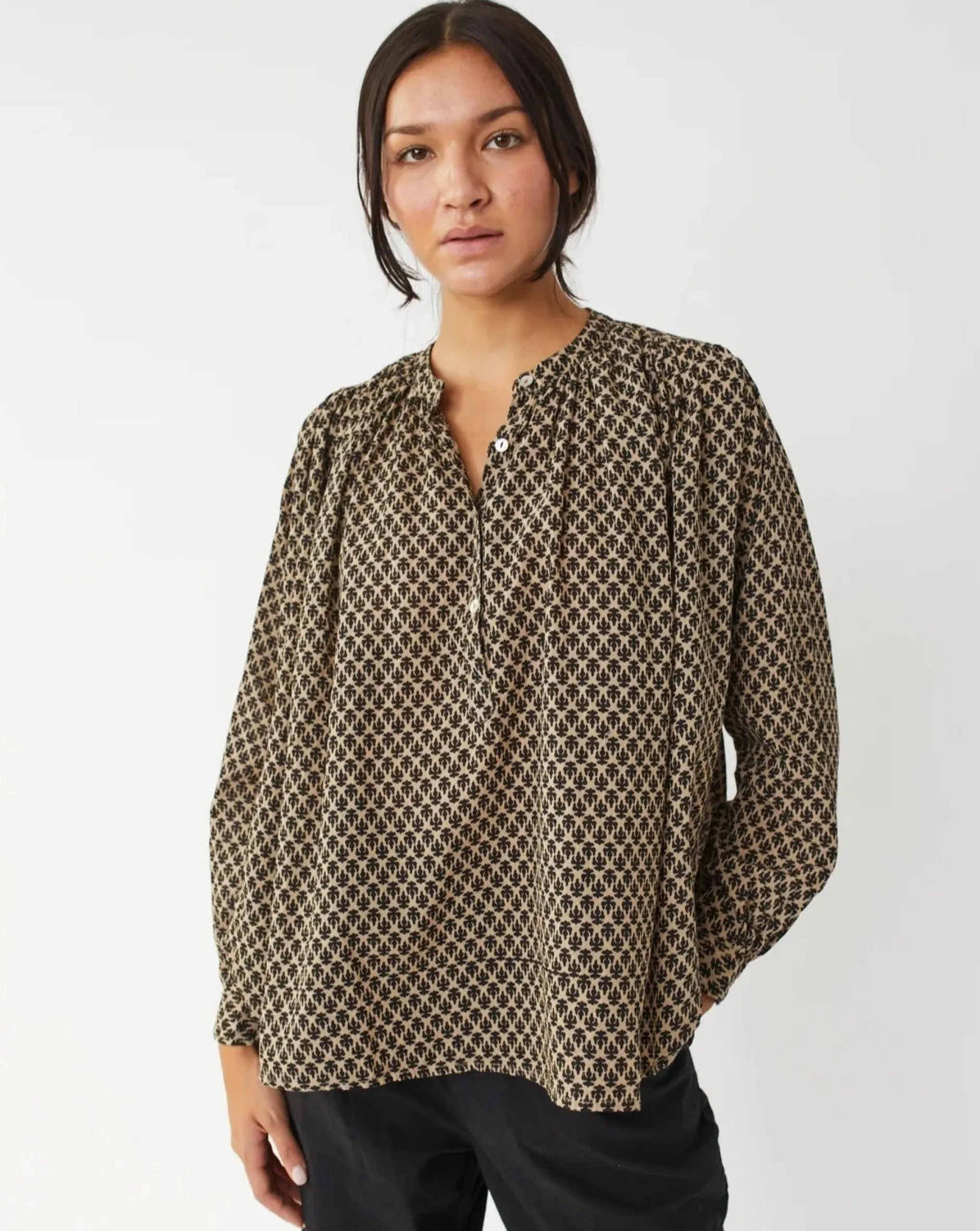 matta_bheeti_hima_top_nat_1.webp Shirts + Tops | Matta Bheeti Hima Top Natural