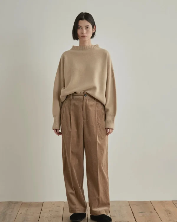 Sweaters | Nicholson u0026 Nicholson Nicholson & Nicholson Heriot Knitted Sweater Beige