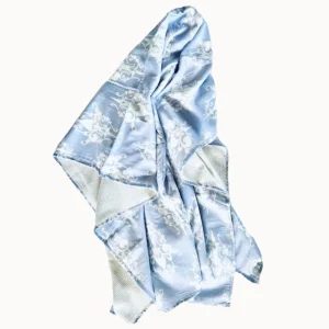 Linens | Thistle Hill Organic Cotton Beach Towel Blue Palace