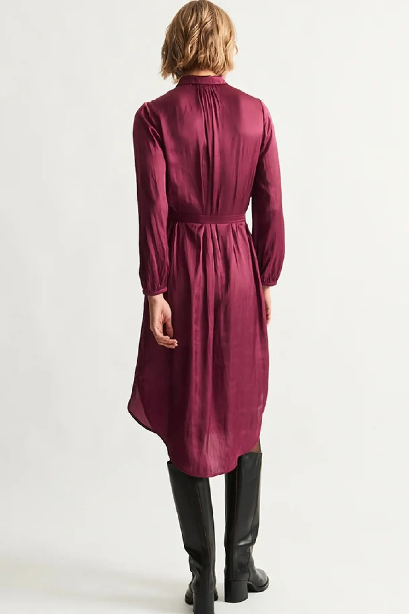 raquel_allegra_vivienne_d_3.webp Dresses | Raquel Allegra Vivienne Dress Berry