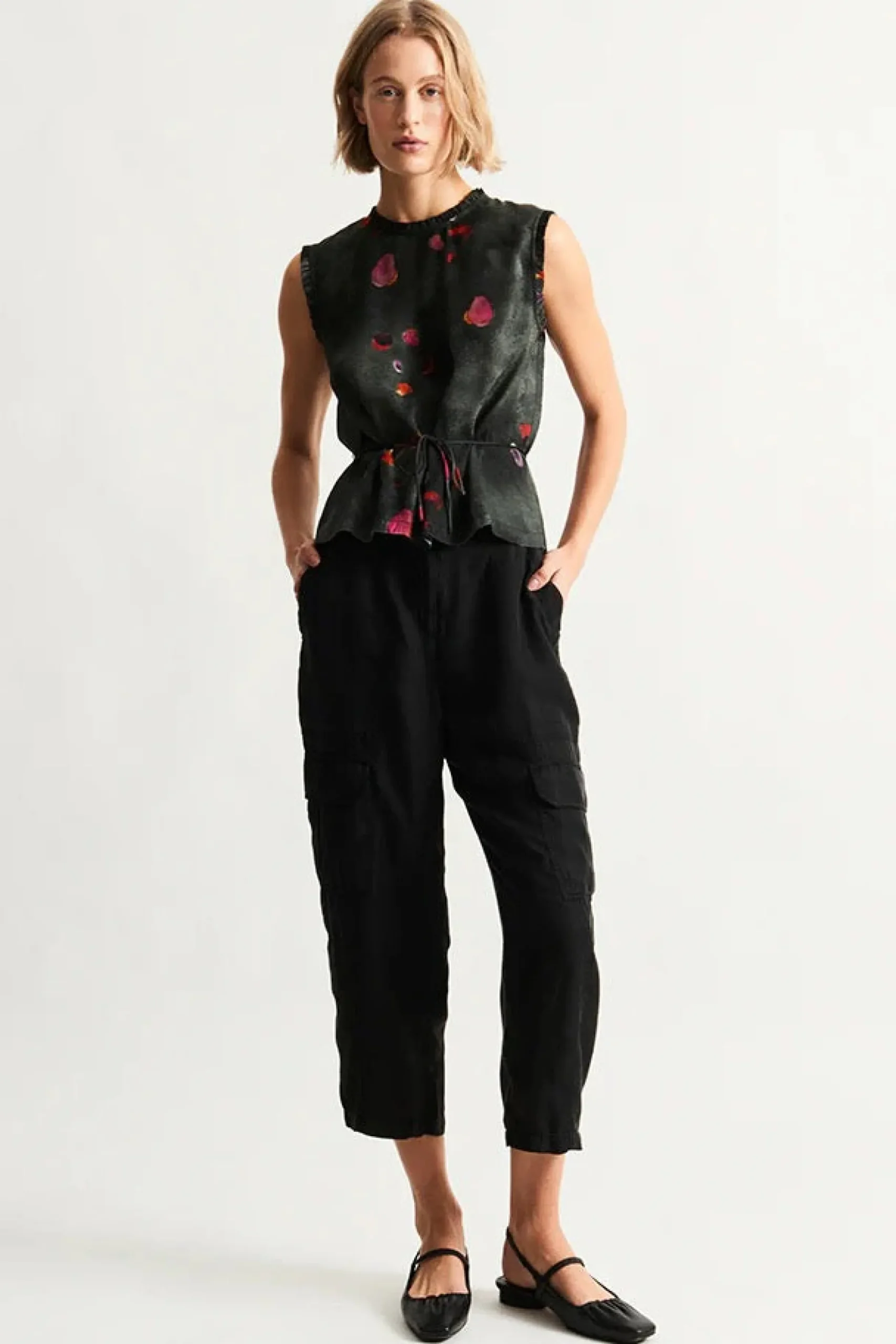 raquel_allegra_wilhelmina_1.webp Shirts + Tops | Raquel Allegra Wilhelmina Top Petal Black
