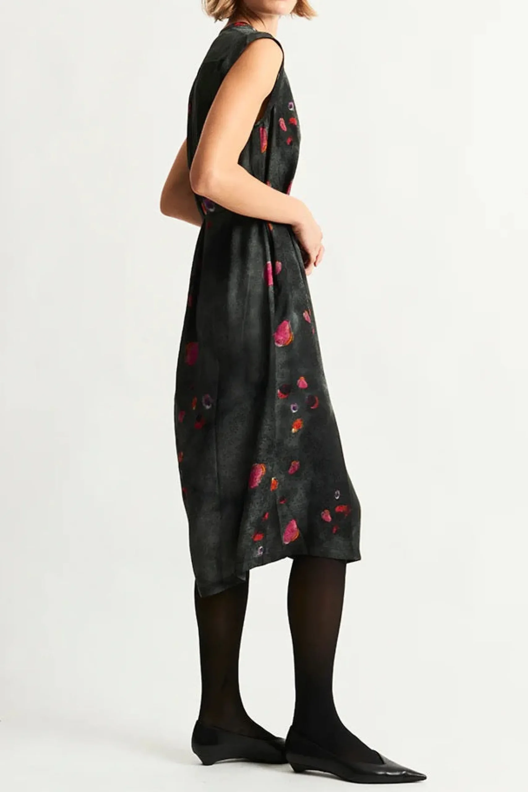 raquel_allegra_zaire_dres_2-1.webp Dresses | Raquel Allegra Zaire Dress Petal Black