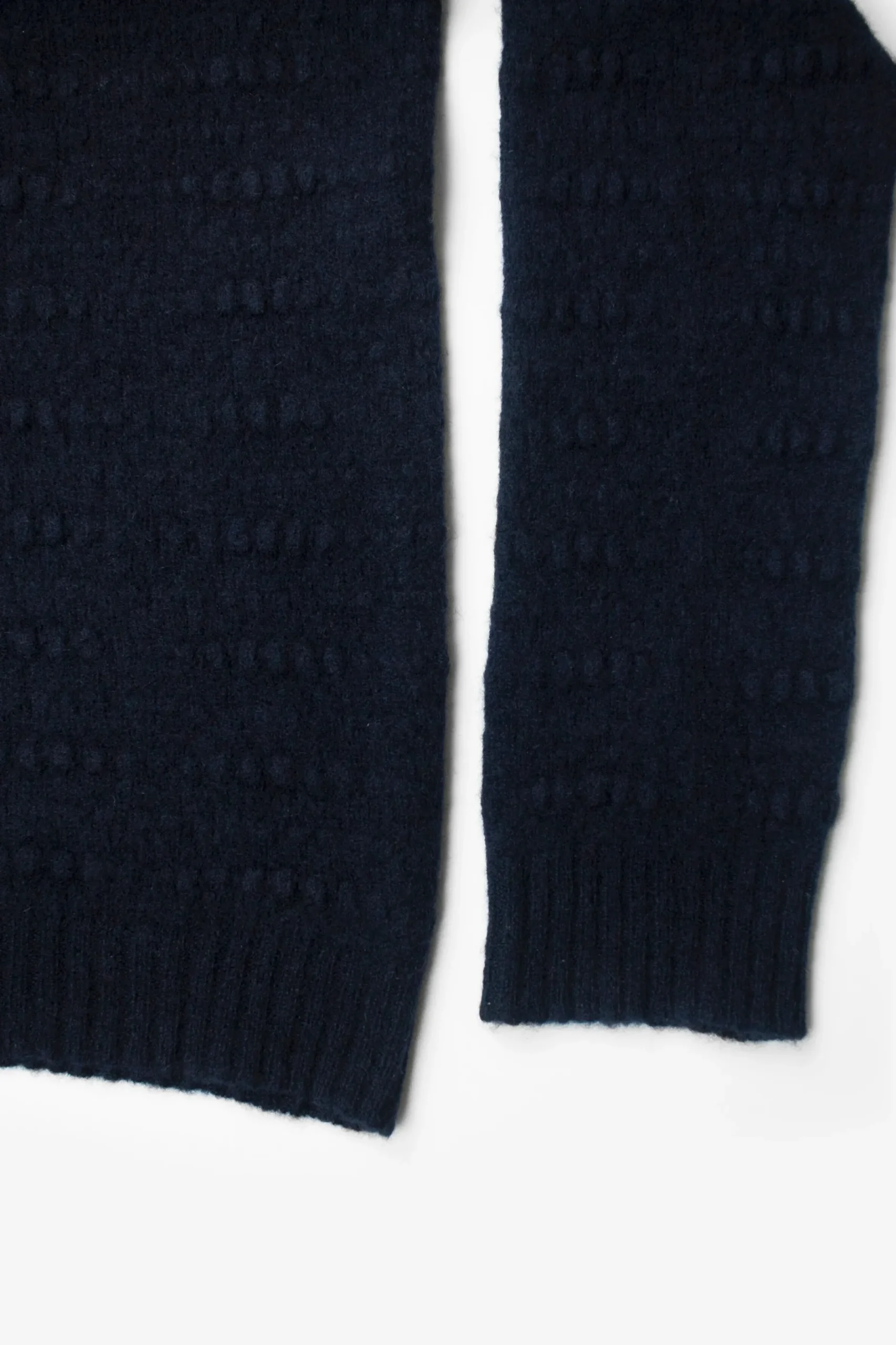 ros_duke_slub_turtleneck__1.webp Sweaters | Ros Duke Slub Turtleneck Navy