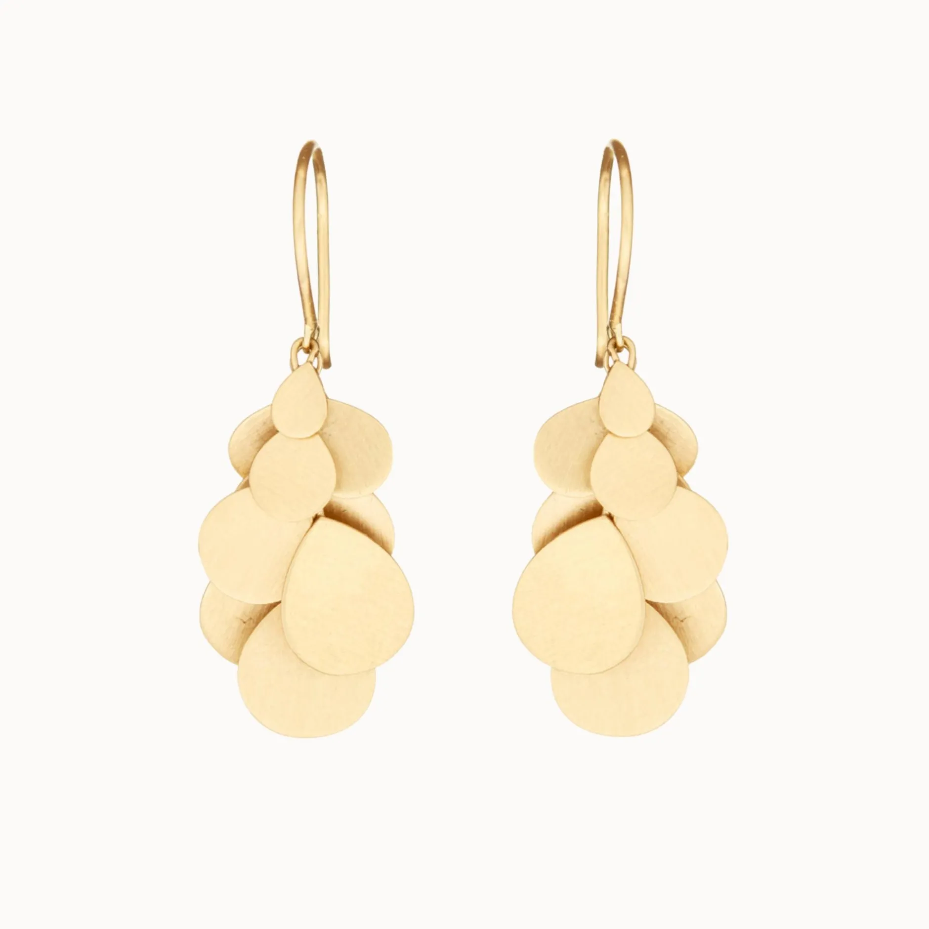 sia_taylor_k_petals_earri_0.webp Jewelry | Sia Taylor 18K Petals Earrings