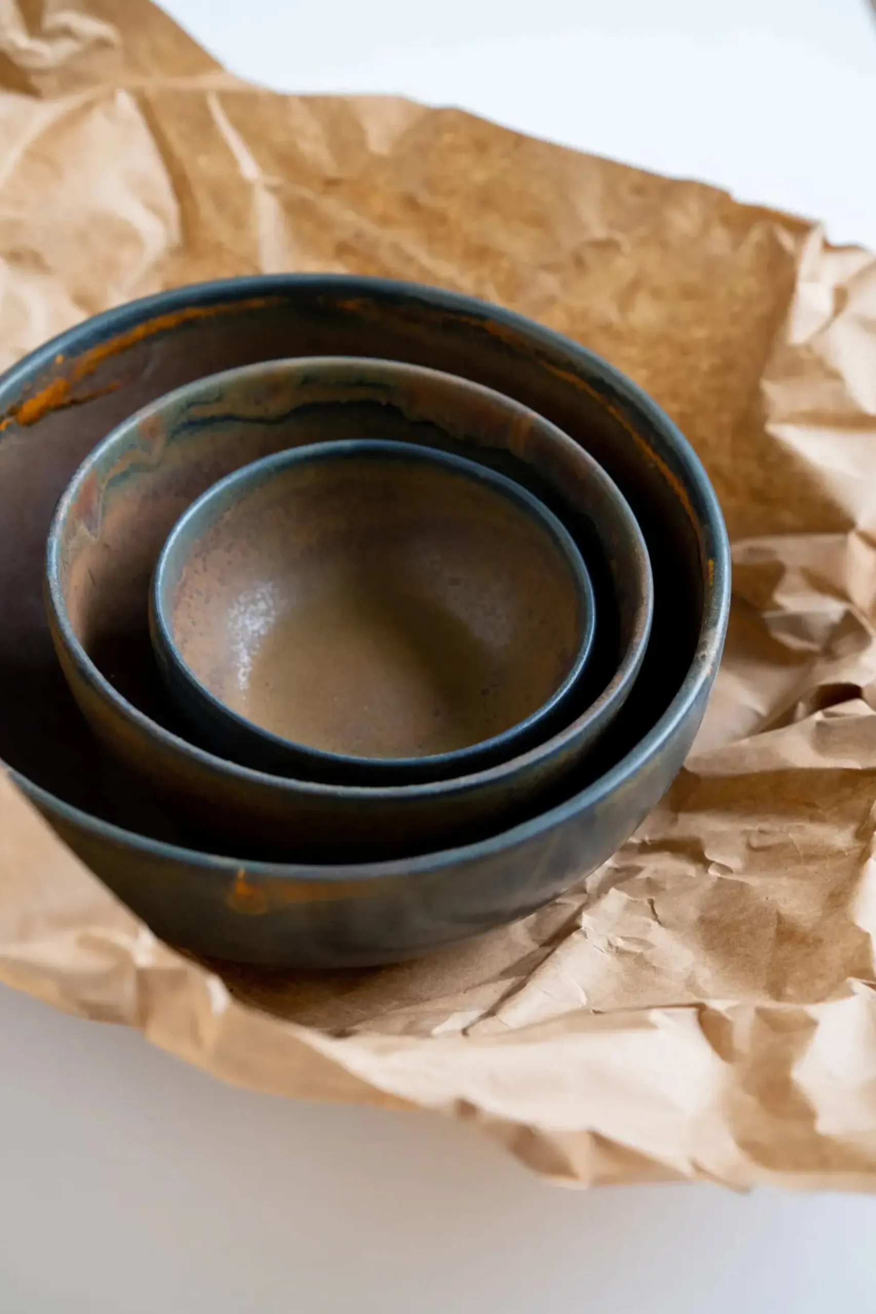 stoneware_nesting_bowls_1.webp Tabletop | Thistle Hill Stoneware Nesting Bowls