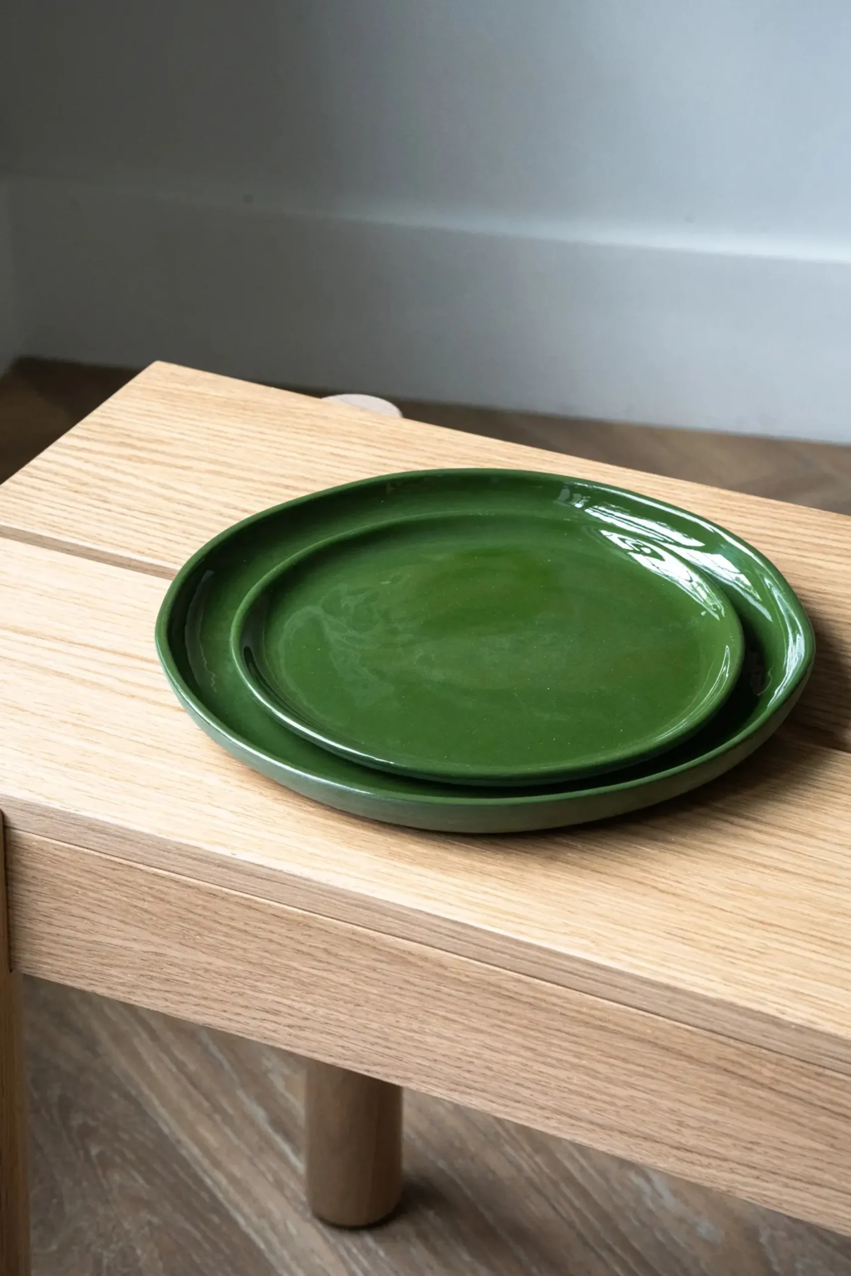 verdeware_porcelain_salad_0.webp Tabletop | Thistle Hill Verdeware Porcelain Salad Plate