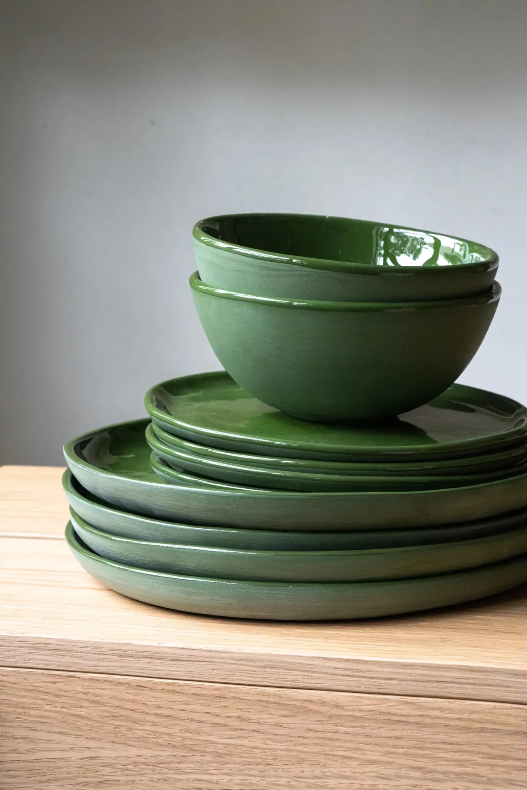 verdeware_porcelain_salad_2.webp Tabletop | Thistle Hill Verdeware Porcelain Salad Plate