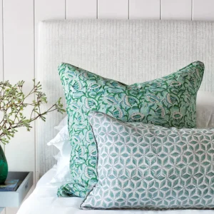 Pillows | Walter G Marbella Emerald linen cushion