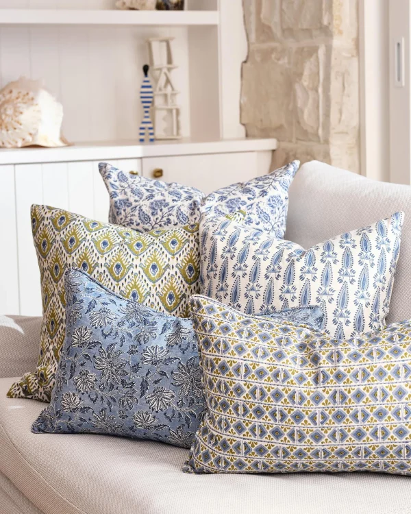 Pillows | Walter G Tashkent Moss Linen Cushion