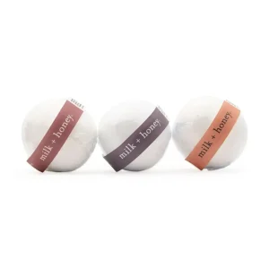 Beauty | Milk + Honey Bath Bomb No. 016 Pink Grapefruit, Bergamot, Cardamom