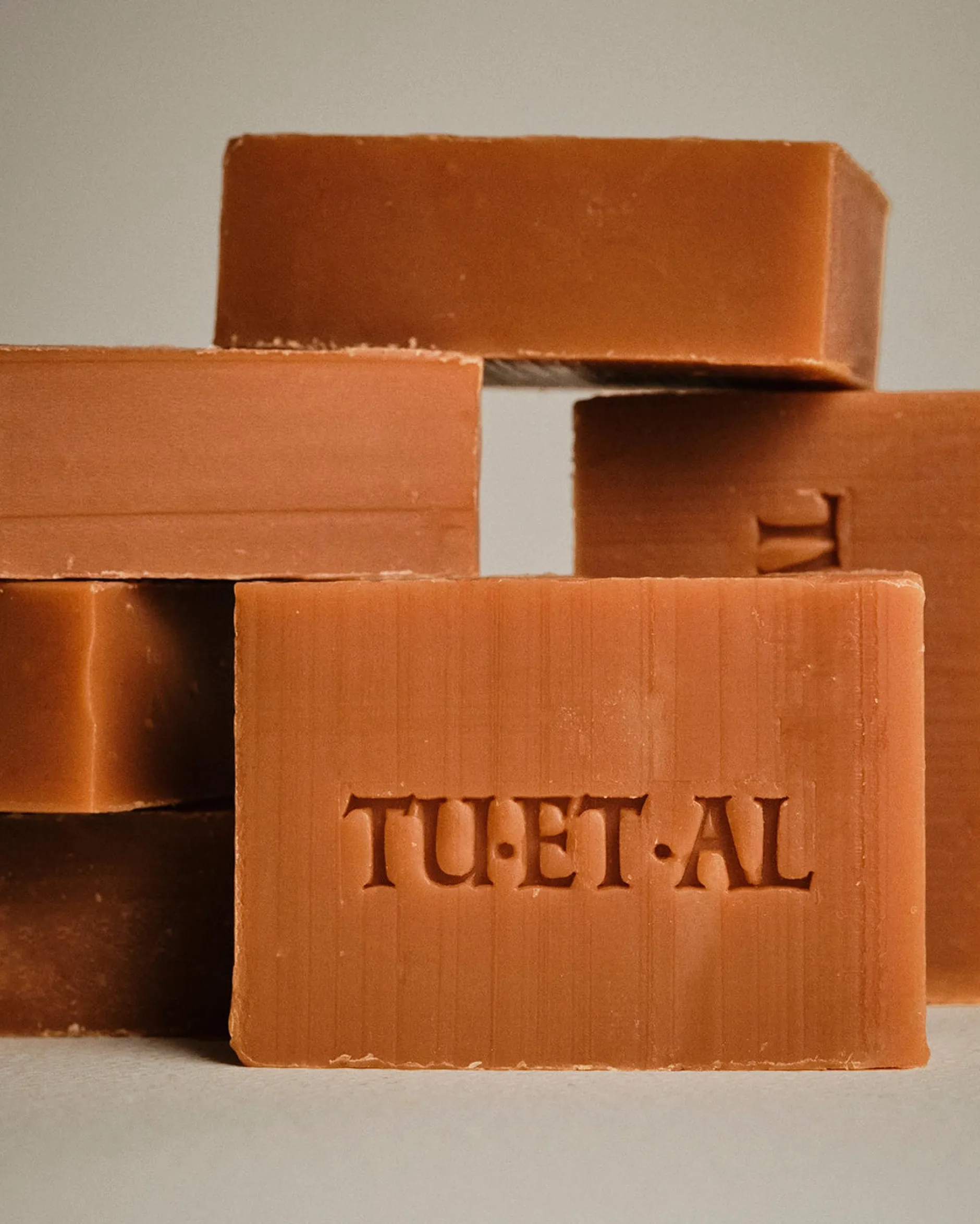 tu_et_al_solstice_soap_2.webp Beauty | TU ET AL Solstice Soap